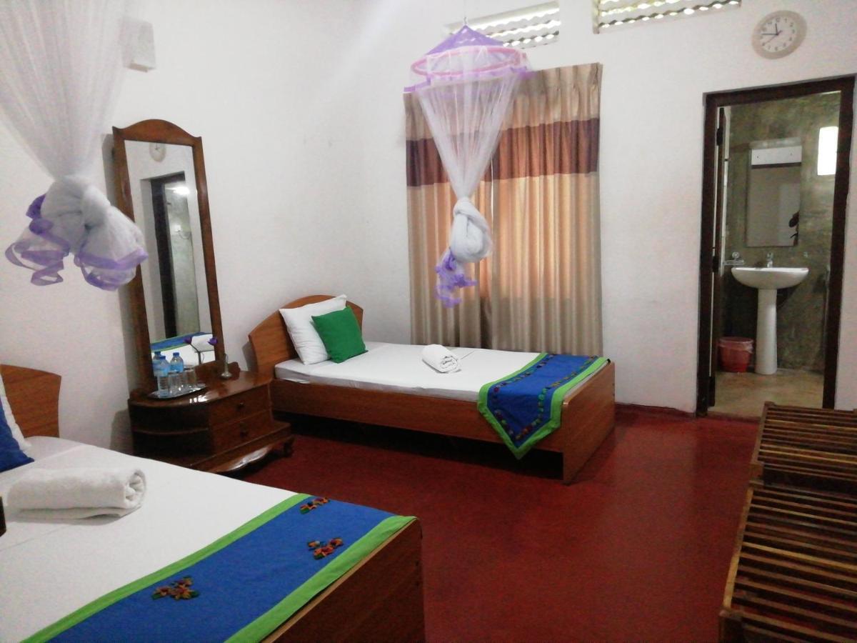 Mahaweli Shades Hotel Kandy Ngoại thất bức ảnh